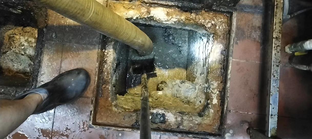 土默特右化油池清理-污水池清掏