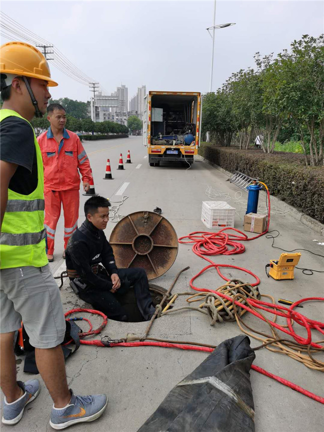 土默特右翻衬法管道修复技术主要工序