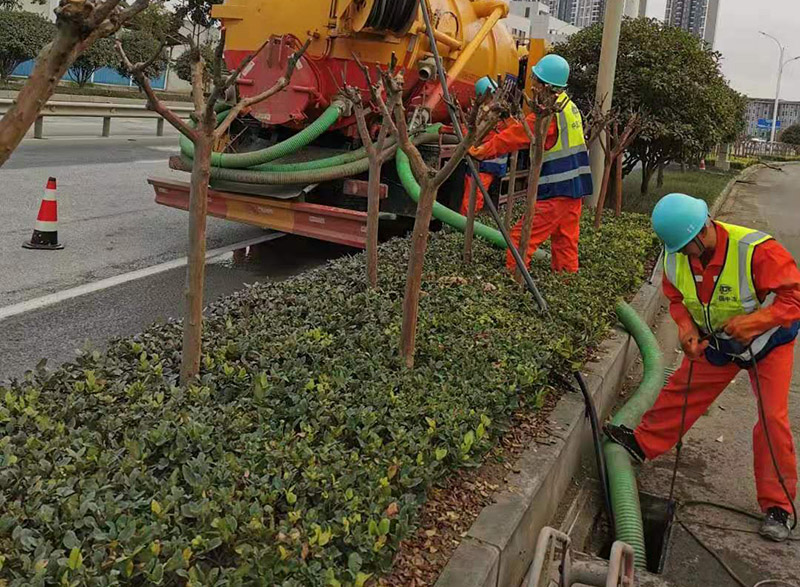 土默特右市政管道清淤